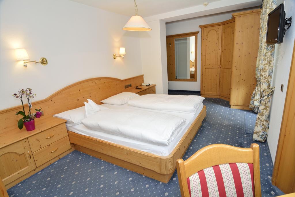 Hotel Silvana Selva di Val Gardena Esterno foto